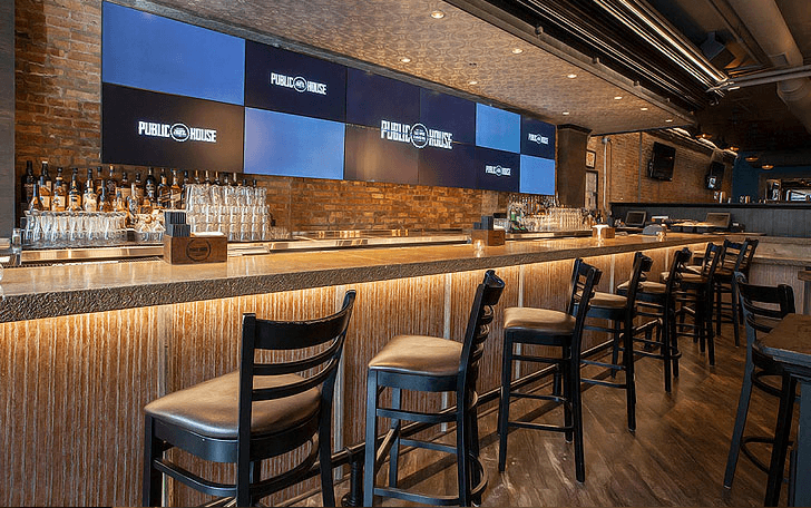 Public House, Chicago