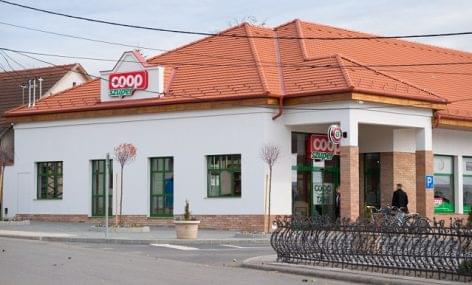 Környezetbarát, exkluzív kivitelezésű COOP Szuper boltot avattak Tahitótfalun