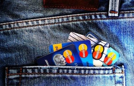 MNB: 25 százalékkal nőtt az kártyás fizetési forgalom