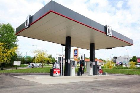 Megnyílt az ALDI első három diszkont benzinkútja Magyarországon