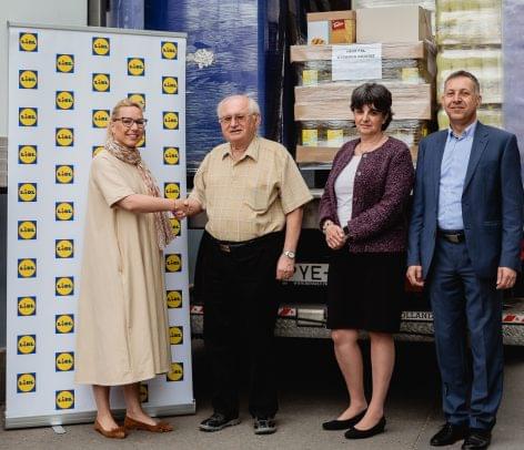 Lidl supports the nutrition of sick  children with sixty million forints