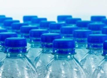 Ban plastic bottles and return to using glass, former minister pleads