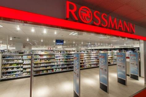 A drogériában is átvehető a Rossmann online leadott rendelése