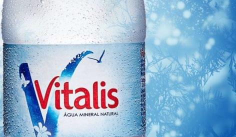 100%-ban újrahasznosított műanyag palackok a Vitalistól