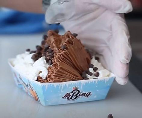 Paper-Thin Ice Cream Is As Delicious As It Looks – Video of the day