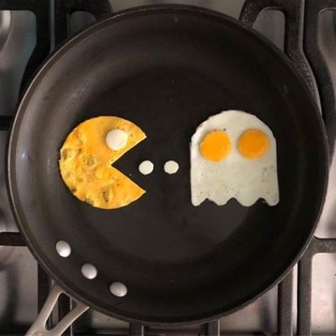 Fried Eggs Art – Picture of the day