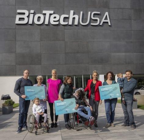Rekord összegű adomány a BioTechUSA Ultrabalaton Charity díjátadón