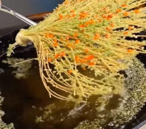 (HU) Ázsiai street food nindzsák – A nap videója