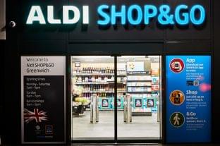 Kasszamentes Aldi áruház nyílt Londonban