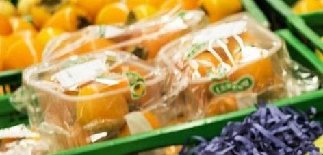 France: No more plastic wraps for fruits and vegetables