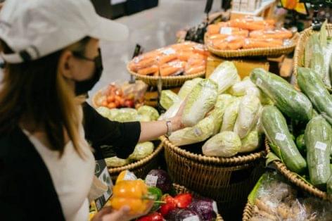 Tesco tackles food and plastic waste with plant-based protection for fresh produce
