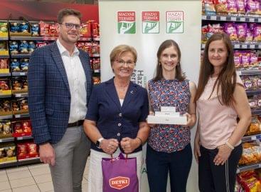 (HU) Két csomag Detki keksz vásárlásával Apple csomagot nyert egy budapesti kétgyermekes anyuka