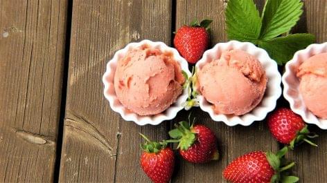 Hot summer with ice cream