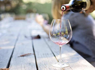 The non-alcoholic wine market in Australia is cracking