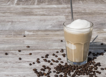 According to a Costa Coffee survey, Hungarians vote for home-made iced coffee