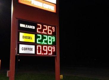 Unleaded, diesel, black – Picture of the day