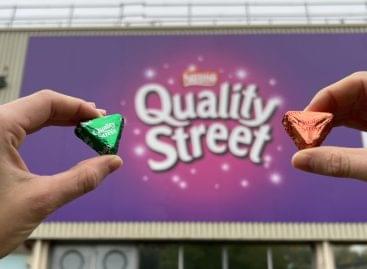 Fóliahiány miatt átmenetileg színt vált Quality Street csomagolása