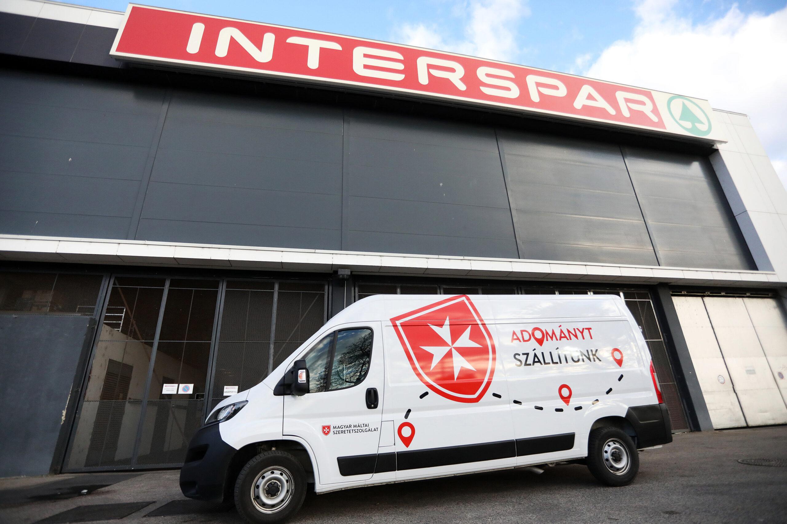 SPAR and the Hungarian Maltese Charity Service deliver the saved food